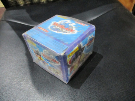 Puna kutija Beyblade V force Panini