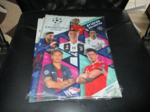 Prazan album i kompletan set sličica Liga Šampiona 2018-2019 Topps