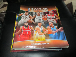 Prazan album NBA 2017-18 Panini