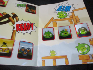 Kompletno popunjen album Angry birds Frikom