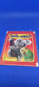 Puna kesica Animal world Svet životinja Panini 2