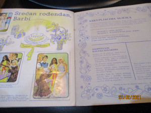 Kompletno popunjen album Barbie Panini