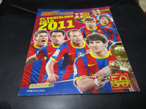Kompletno popunjen album FC Barcelona 2010-2011 Panini