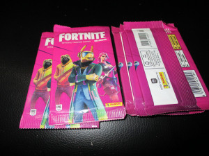 8 punih kesica Fortnite reloaded Panini