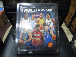 Prazan album i kompletan set sličica NBA 2020-2021 Panini