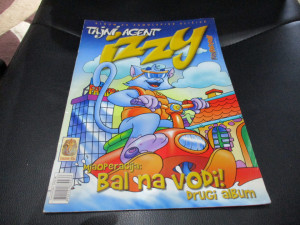 Prazan album Tajni agent Izzy Bal na vodi Luxor
