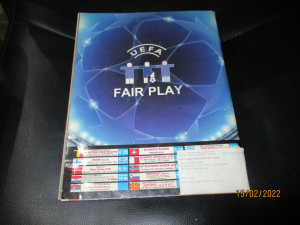 Kompletno popunjen album Champions league 2007-2008 Panini