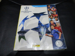 Kompletno popunjen album Champions league 2012-2013 Panini