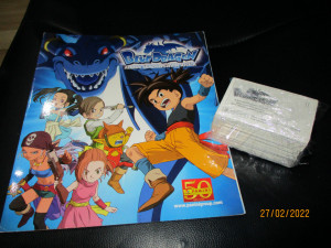Prazan album i kompletan set sličica Blue Dragon Panini