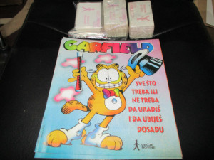 Prazan album i kompletan set sličica Garfield Dečje novine.