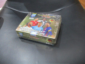 Puna kutija FIFA 365: 2018-2019. Adrenalyn XL box 24 packs Panini