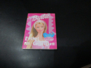 Kompletno popunjen mini album Barbie Merlin