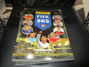 Prazan album FIFA 365 2017 Panini
