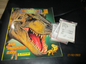 Prazan album i kompletan set sličica Dinosaurs kao ja Panini