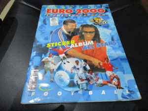 Kompletno popunjen album EURO 2000 Gross