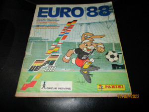Kompletno popunjen album UEFA EURO 88 Panini