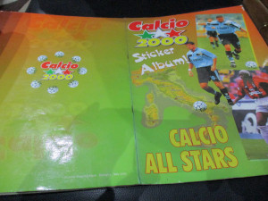 Kompletno popunjen album Calcio 2000 Leone Sergio