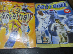 Kompletno popunjen album Total Football 02-03 Luxor