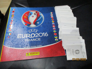 Prazan album i kompletan set sličica EURO 2016 Panini