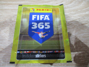 Puna kesica FIFA 365 2016 Panini