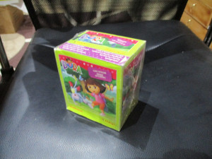 Puna kutija Dora the Explorer Dora istražuje Panini