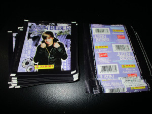 50 punih kesica Justin Bieber Panini