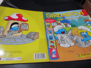 Kompletno popunjen album Štrumpfovi Panini