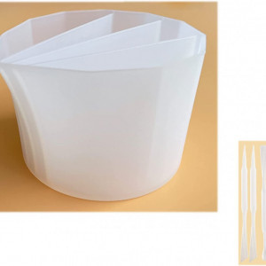 Cupa de masurare cu 4 bete de amestecare pentru proiecte DIY In Shine, alb, silicon, 220 ml, 5,5 x 8 x 9 cm