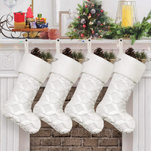 Set de 4 ciorapi pentru Craciun Duosheng & Elegant, alb, catifea, 48 x 29 cm