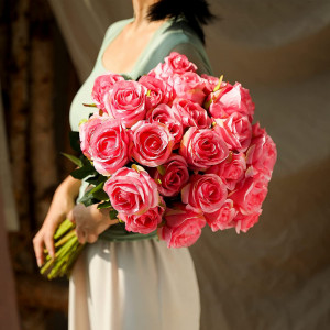 Set de 10 trandafiri artificiali Hawesome, matase/plastic, verde/roz 54 cm
