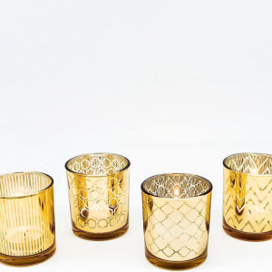Set de 4 suporturi pentru lumanari Flanacom, sticla, auriu, 7 x 8 cm