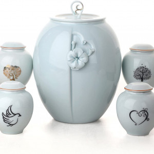 Set de 5 urne pentru cenusa umana PIOSRTRR, ceramica, verde, 2,4 L/ 110 ml,