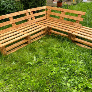 Coltar de grădină din paleți Carina, lemn masiv