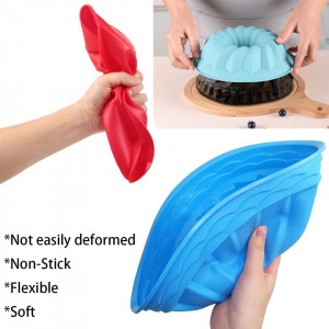 Set de 2 forme pentru prajituri si 2 perii pensule YuChiSX, silicon, albastru/rosu
