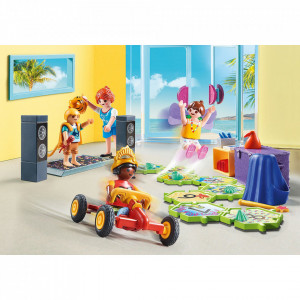 Playmobil Family Fun, Beach Hotel - Club de joaca pentru copii