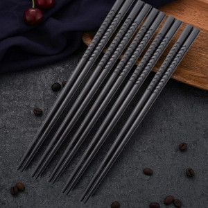 Set de 5 perechi de betisoare pentru servirea mesei Gerhannery, fibra de sticla, negru, 24 cm
