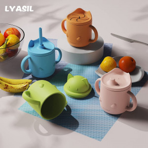 Set de 4 cani pentru copii LQMBABY, multicolor, silicon, 237 ml