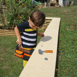 Jucarie Gentuta Black & Decker cu unelte