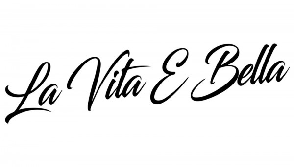 Autocolante - La vita e Bella