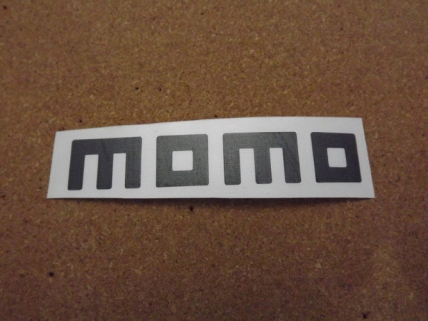 Autocolante- Momo