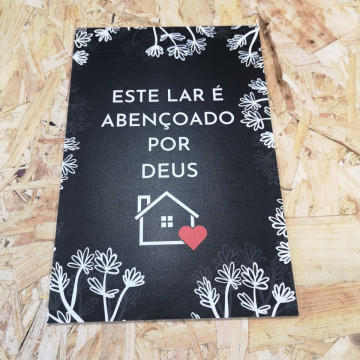 Placa Decorativa em PVC - Este Lar É Abençoado Por Deus