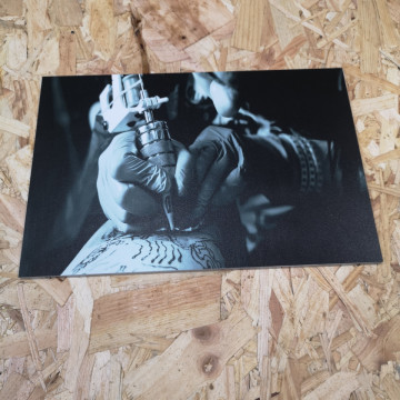 Placa Decorativa em PVC - Máquina de Tatuagem