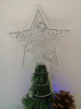 Estrela para árvore de Natal com nome / frase - MDF