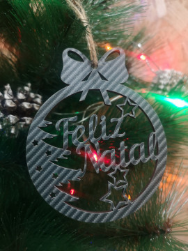 Ornamento para árvore de Natal em MDF - Com nome - Padrão de Carbono