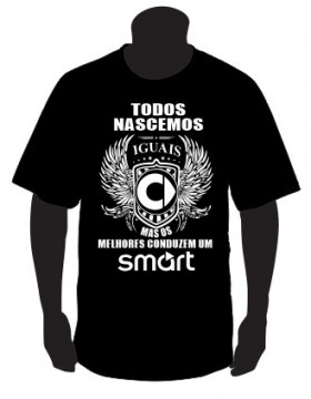 T-shirt com Todos Nascemos Iguais (Smart)