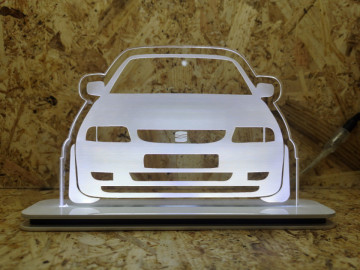 Moldura / Candeeiro com luz de presença - Seat Ibiza 6K