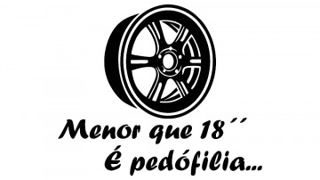 Autocolante - Menor que 18 é pedófilia