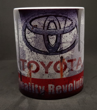 Caneca com Toyota