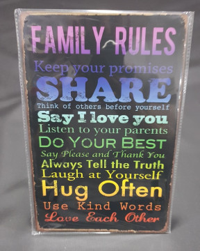 Chapa decorativa com Family Rules
