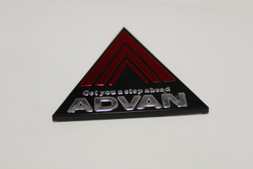 Emblema com ADVAN